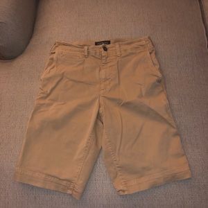 American Eagle Extreme Flex Khaki Shorts